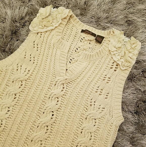 🌃 Bead & Ruffle 🌹 Viscose 💋 THiCK ♨️ - Picture 1 of 7